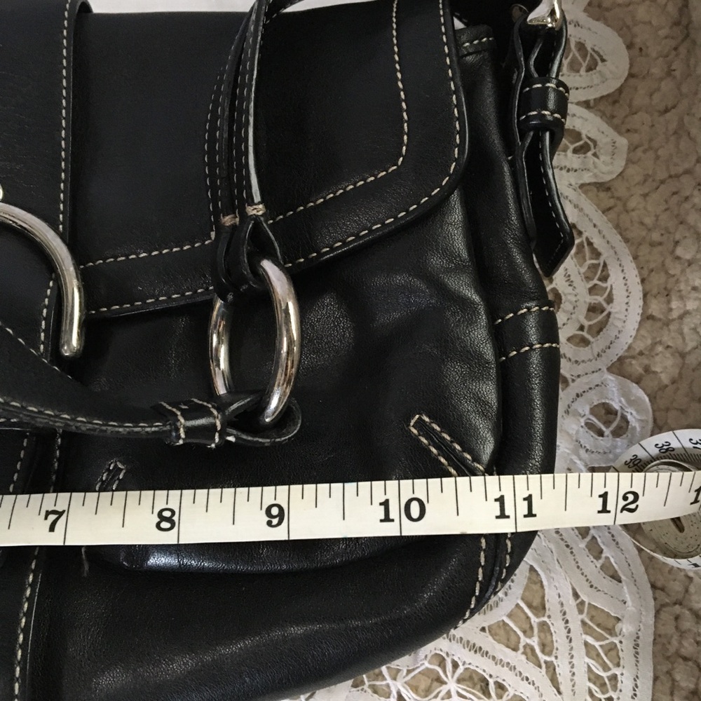 Coach purse - Picture 6 of 8